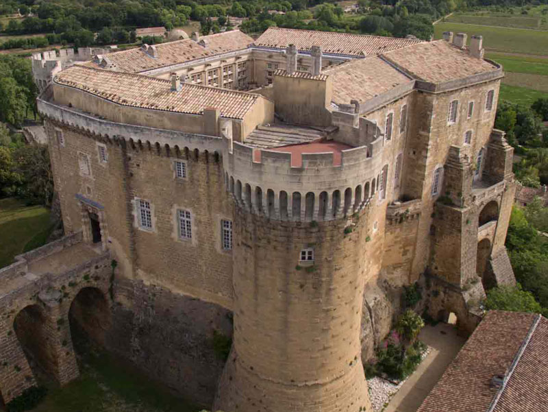 Discovery  the castles of the Drôme Provençale